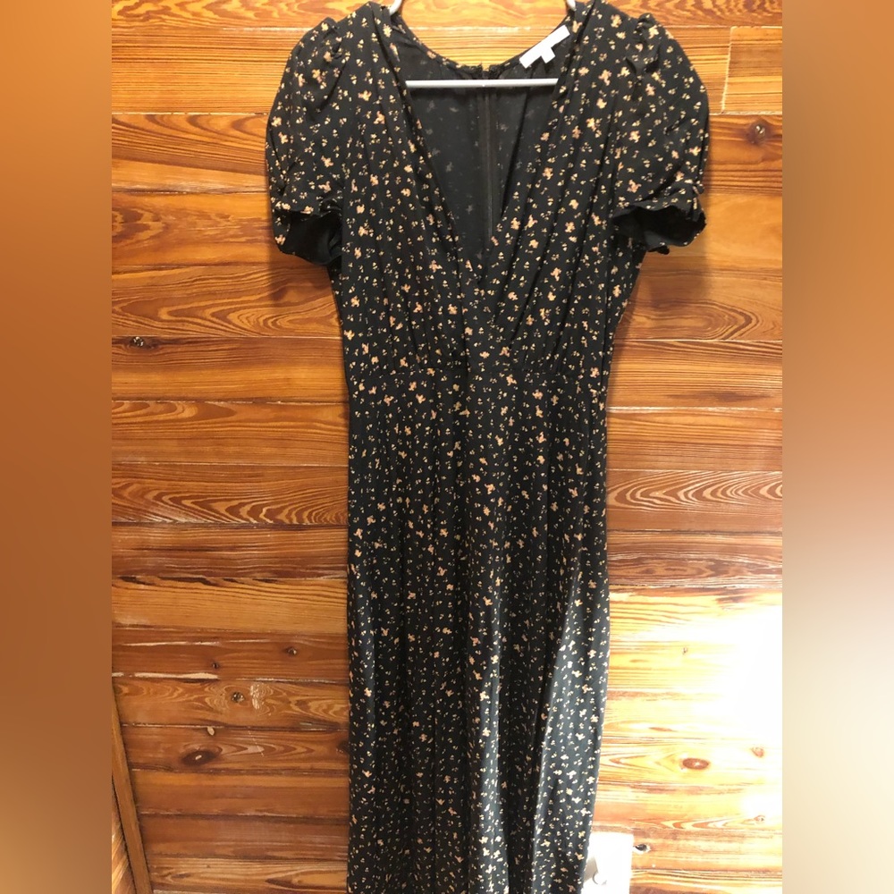 Beautiful Madewell maxi dress. Black with delicate floral pattern.